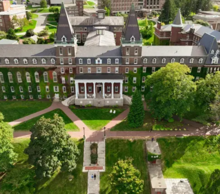 College of the Holy Cross
